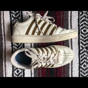 K-Swiss court sneakers